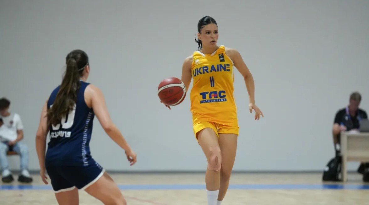 Жіноча збірна U-18 розгромила Люксембург на чемпіонаті Європи